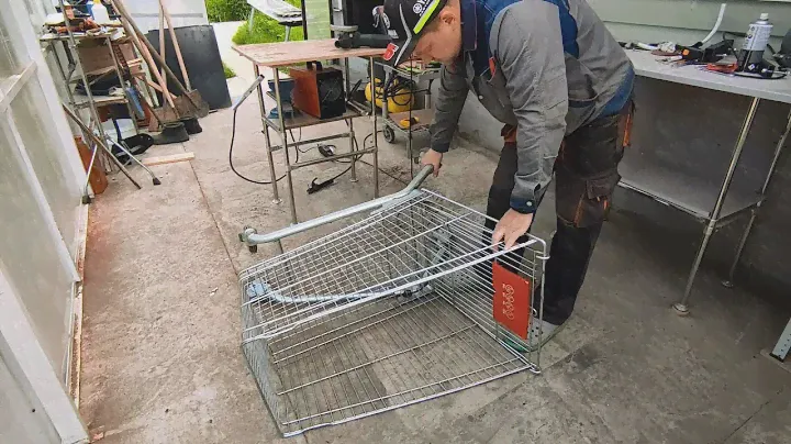 Мало кто знает этот секрет ! Полезные  самоделки из магазинной тележки на все случаи жизни!