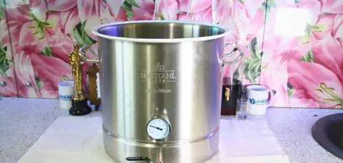 Куб Luxstahl на 37 литров кламп 2 с фальш дном-0